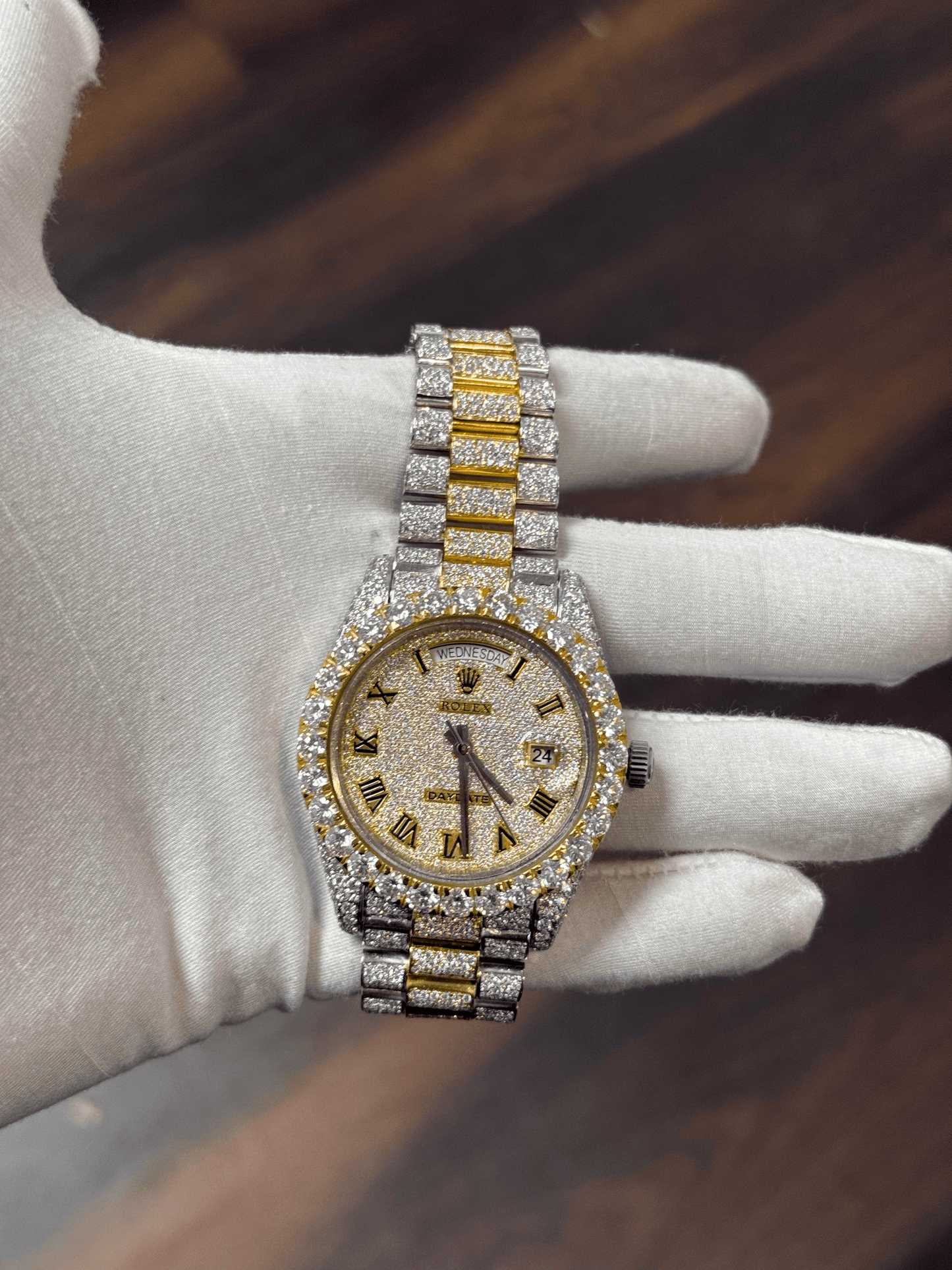 R4 Moissanite Diamond Watch
