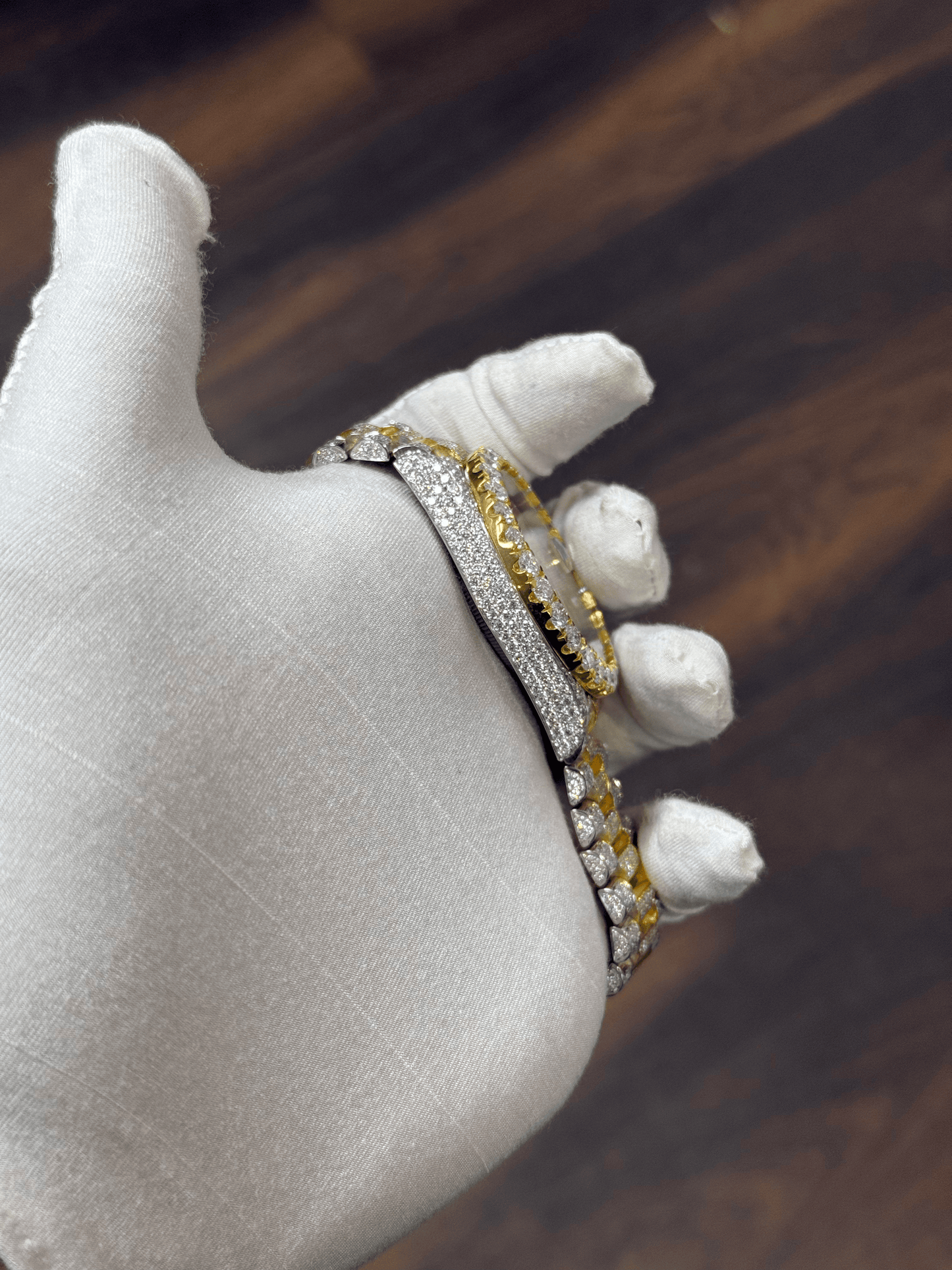 R4 Moissanite Diamond Watch