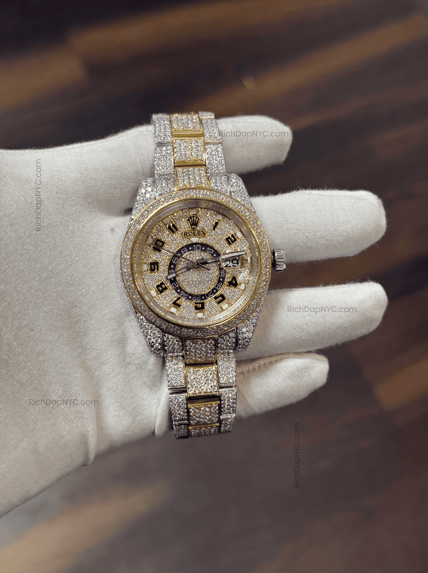 R1 Moissanite Diamond Watch