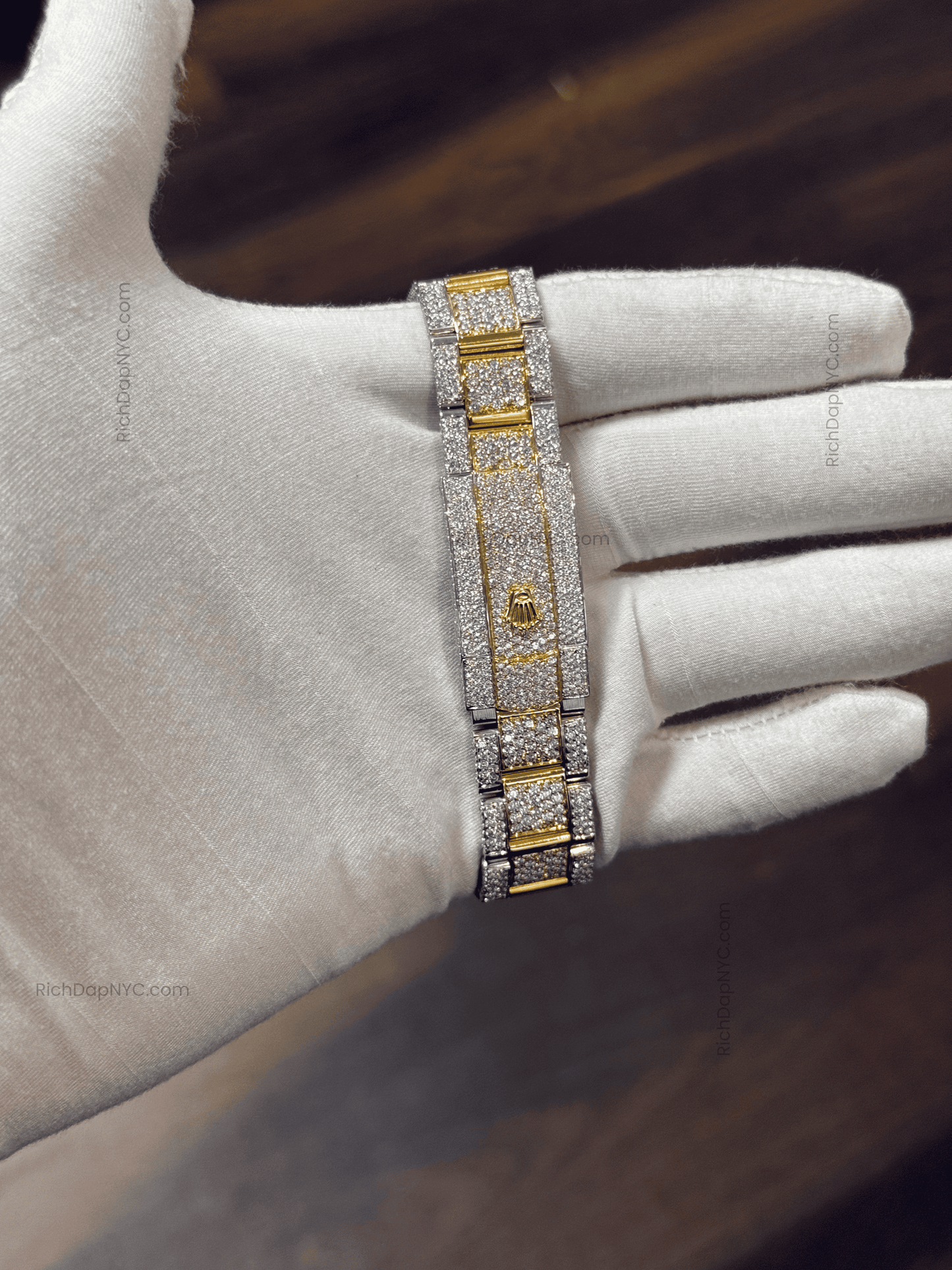 R1 Moissanite Diamond Watch